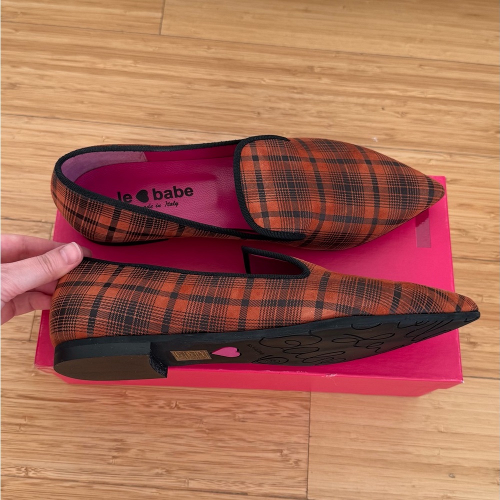 NWT Real leather Orange and Black Women's Loafers, size eu 41, us 40
